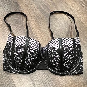 🖤 Victoria Secret Bombshell bra